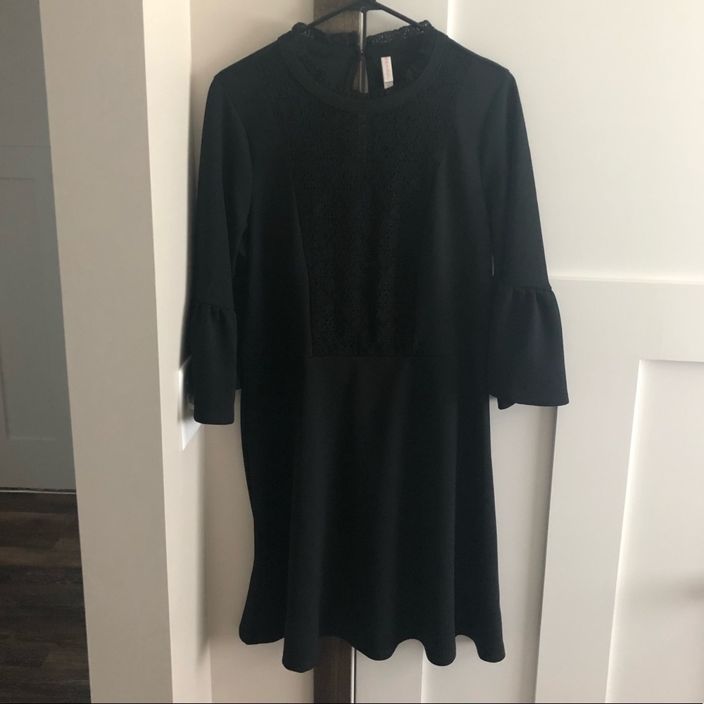 Xhilaration Black three quarter sleeve dress